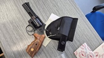 Revolver Holek model 241 ráže 22 Long Rifle
