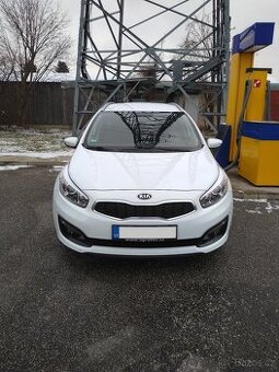 Pronájem Kia Ceed Kombi 2017r.v 3500 Kč/tyden na Bolt, Uber
