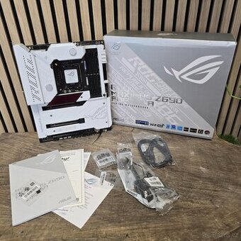 ASUS Z690 ROG MAXIMUS FORMULA DDR5 - Intel Z690, Socket 1700