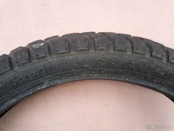 Pneu 90/90r21