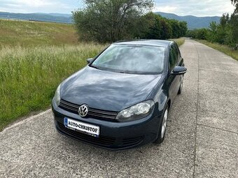 Volkswagen Golf VI 1,4TSi 90KW PARKOVACÍ SENZORY