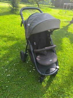 Kočárek Joie litetrax 4 air