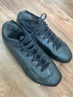Kopačky Nike 38,5
