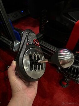 Thrustmaster TH8A - 1