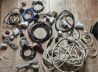 Prodlužovačky, zásuvky, kabely - pelmel elektro
