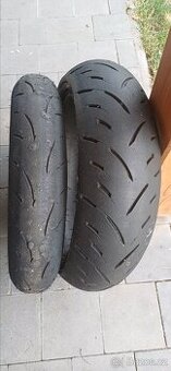 Sada pneumatik dunlop