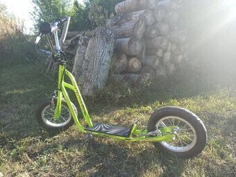 Koloběžka K-LINE zelená
