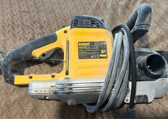 DeWalt alligator DWE399