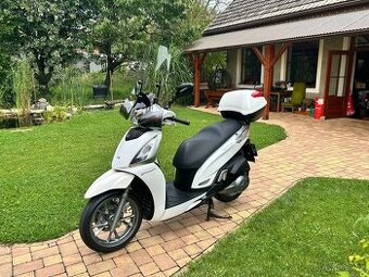 Kymco People GT 300i