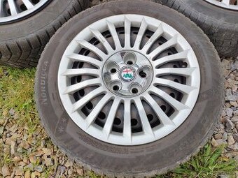 205/55/16 plechové disky 5x110 + poklice Alfa Romeo - zimní