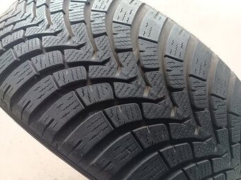 215/55 R17 FALKEN (2117).