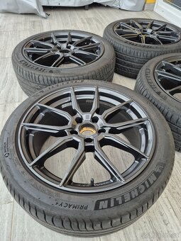 Alu Dotz 8Jx18 ET40 225/45