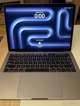 MacBook Pro 13, TouchBar, 16/251GB - REZERVACE - 1