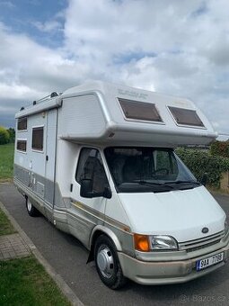 Laika Ecovip 3 obytný vůz 6 místní ŘP B