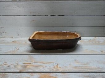 STARÝ KAMENINOVÝ PEKÁČ