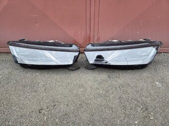 Levé a pravé přední FULL LED Matrix Škoda Octavia 4 IV