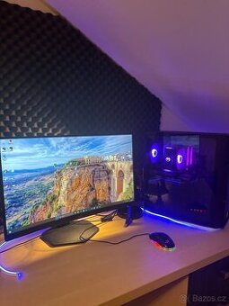 Herní PC s Monitorem