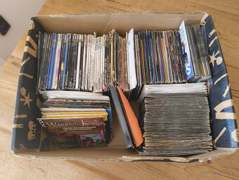 331 CD/DVD z časopisů LEVEL, SCORE, GameStar, PC GAMER