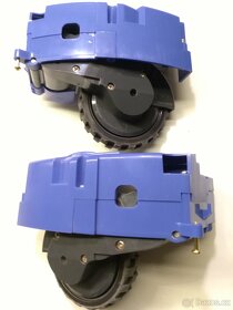 Pravý a levý modul kola robovysavače iRobot Roomba