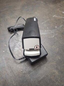 elektrická sešívačka Leitz 5532 černá