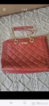 Vínová kabelka Guess