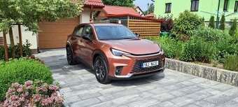 Lexus LBX 1.5 Relax Advanced + sada zimních kol