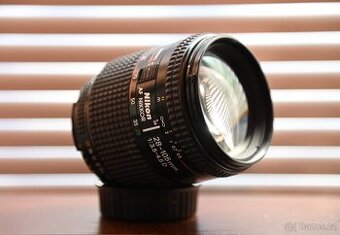 Nikon Nikkor 28-105/3,5-4,5 D AF Macro 1:2