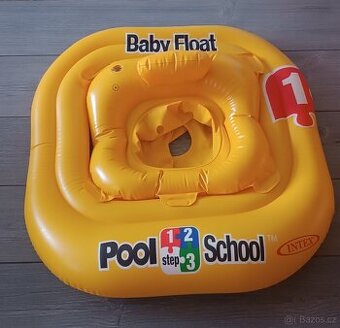 Plavecký kruh pro nejmenší