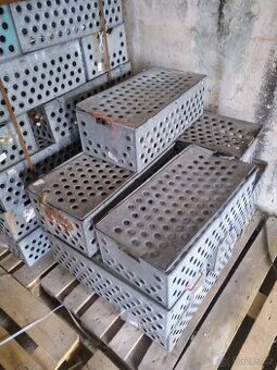 Přepravky na vejce, králíky, drůbež či jine