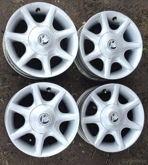 Alu kola 4x100 R13 škoda Felicia