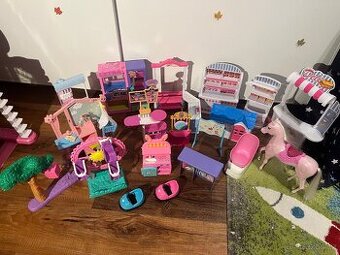 Barbie nábytek