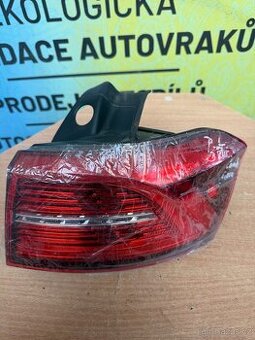 P.z zadni lampa Passat b8