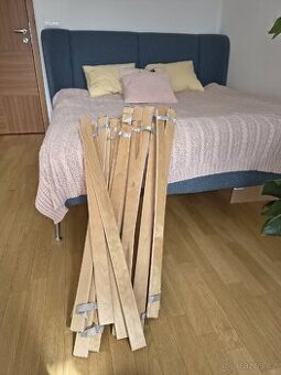 IKEA rošt luroy postel tufjord 90x200 180x200