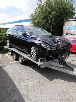 PASSAT B8 jen combi díly 8ks různé barvy