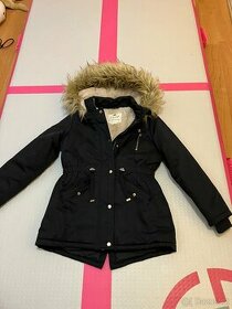 Dívčí kabát na zimu vel. 9-10 let F&F