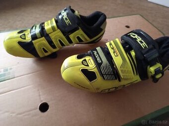Cyklistické tretry Force road carbon vel. 39