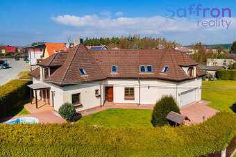 Prodej rodinného domu 6+kk, 336 m², Zruč, ulice Smíchovská - 1