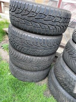 Celoroční sada pneu 205/50 R17 - Uniroyal