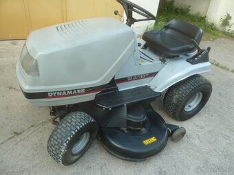 Zahradní traktor ,traktůrek  MURRAY 12.5 HP
