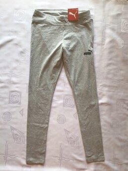 Nové legíny šedé, zn. Puma, vel. 152 = 70 Kč