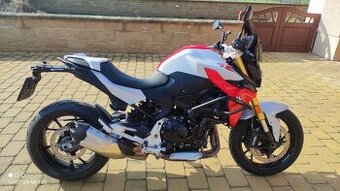 BMW F900R