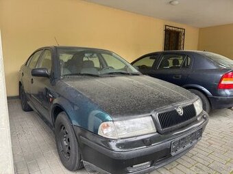 Škoda oktavia 1 1.6 benzín 55kw