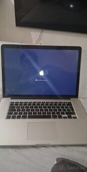 macbook pro 2014, 15,4 palců Retina displej,