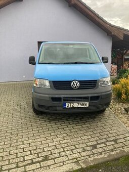 Volkswagen Transporter T5 1.9 TDi 77 kw 6 míst - 1