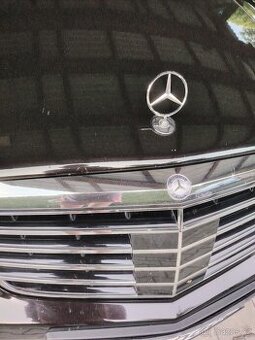 Mercedes S211