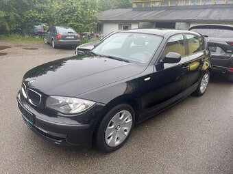 BMW 116i 6-ti kvalt 90kw FACELIFT 9/2010 SERVISKA