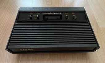 ATARI 2600 (MODEL NO. CX-2600 AP)