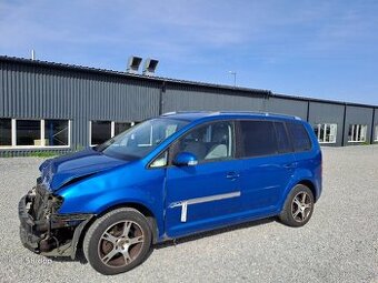 TORAN 2.0TDI 100 kW, AZV, barva LA5X