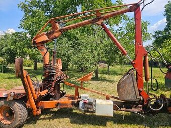 Nakladač UNHZ 500 podkop