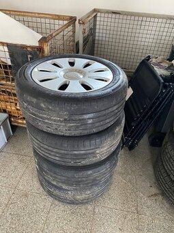 Audi Alu kola 5x112 r16